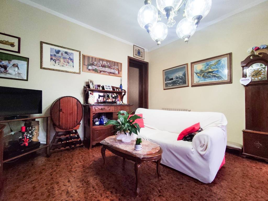 Casa indipendente a Porcari in Via Poggetto, 34 - Foto 2