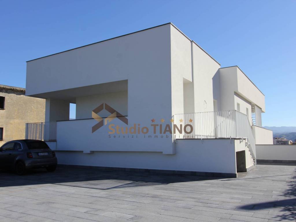 Appartamento a Cosenza in VIA FRANCESCO CILEA - Foto 2