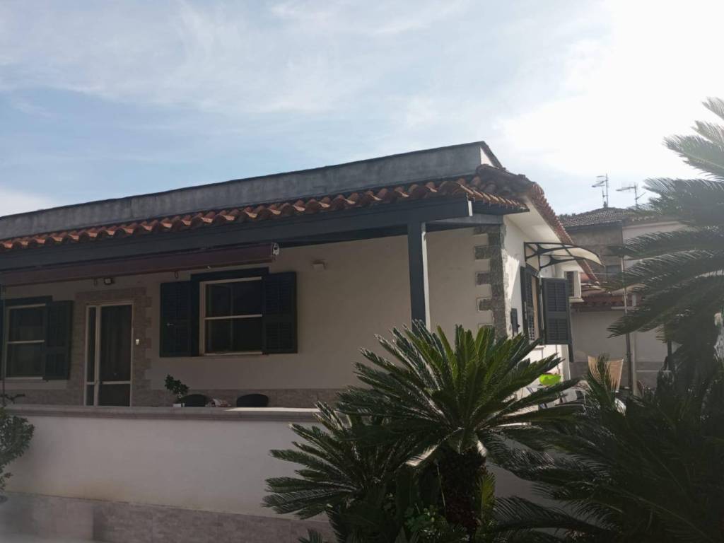 Villa a Minturno in Via Pandolfo Capodiferro - Foto 4