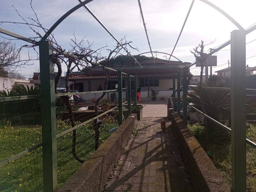 Villa a Minturno in Via Pandolfo Capodiferro - Foto 5