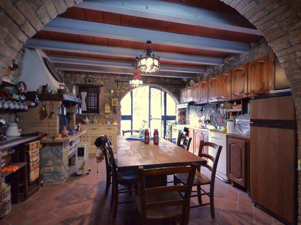 Casa indipendente a Monteleone d'orvieto in Via delle Quercie - Foto 3