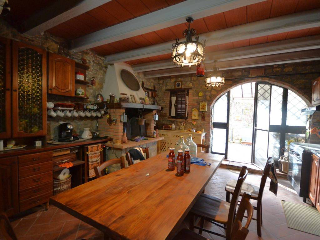 Casa indipendente a Monteleone d'orvieto in Via delle Quercie - Foto 5