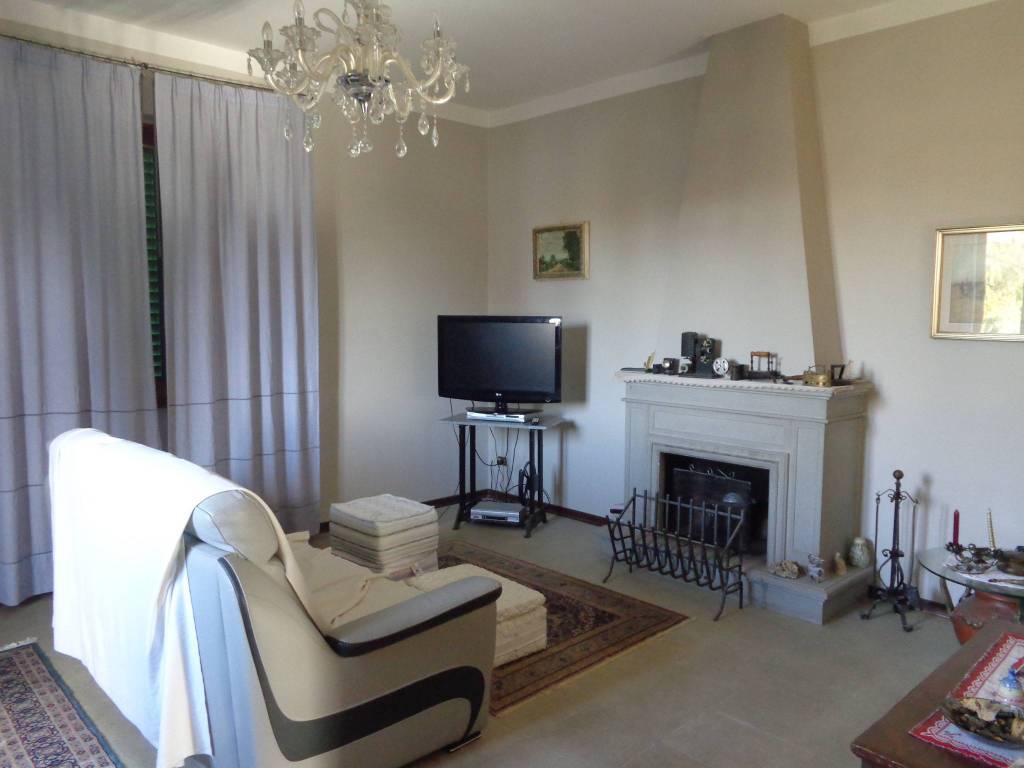 Villa a Prato in Via 27 Aprile - Foto 4