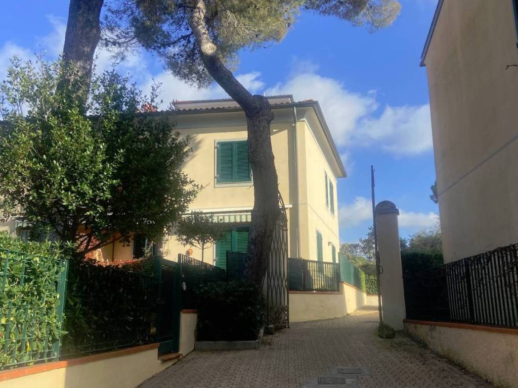 Appartamento a Livorno in Via Del Rosmarino, 5 - Foto 4