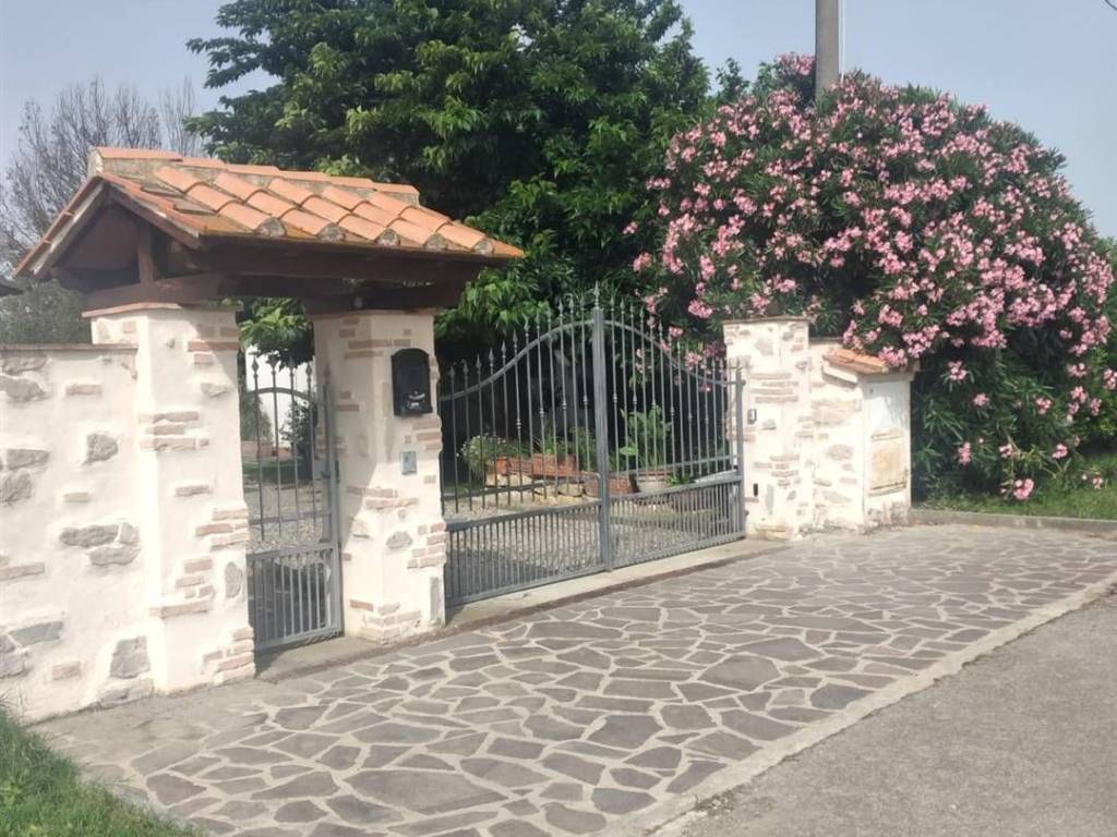 Rustico / casale a Roccastrada in versegge - Foto 5