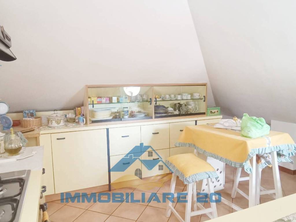 Attico / mansarda a Teramo in Via Don Primo Mazzolari, 76 - Foto 4