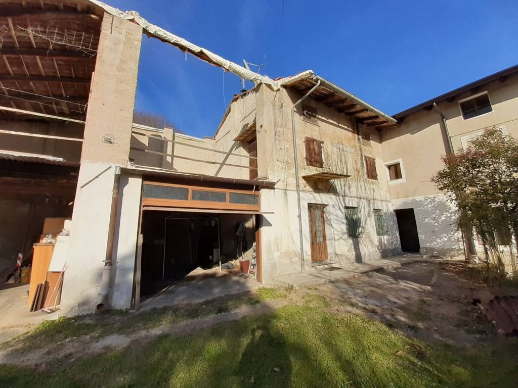 Rustico / casale a Medea - Foto 2