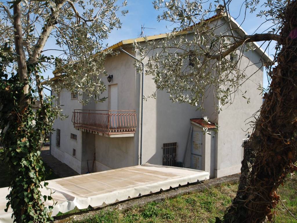 Casa indipendente a Castel ritaldi in Località Colle del Marchese - Foto 3