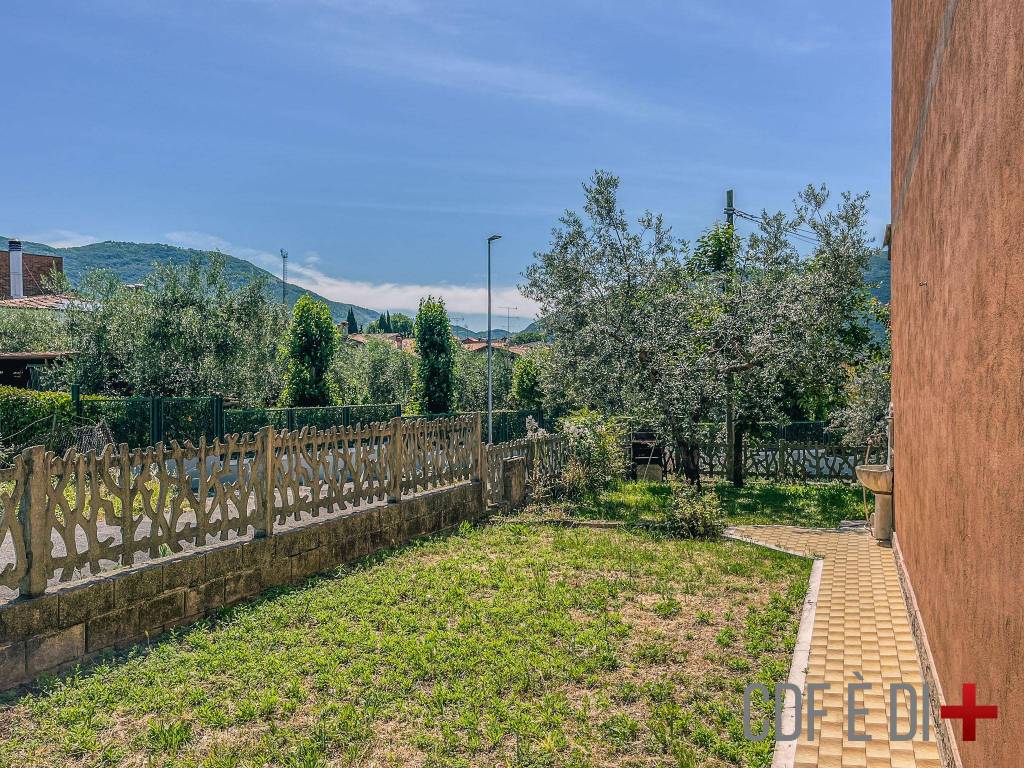 Villetta a schiera a Poggio moiano in Via Pitagora - Foto 5