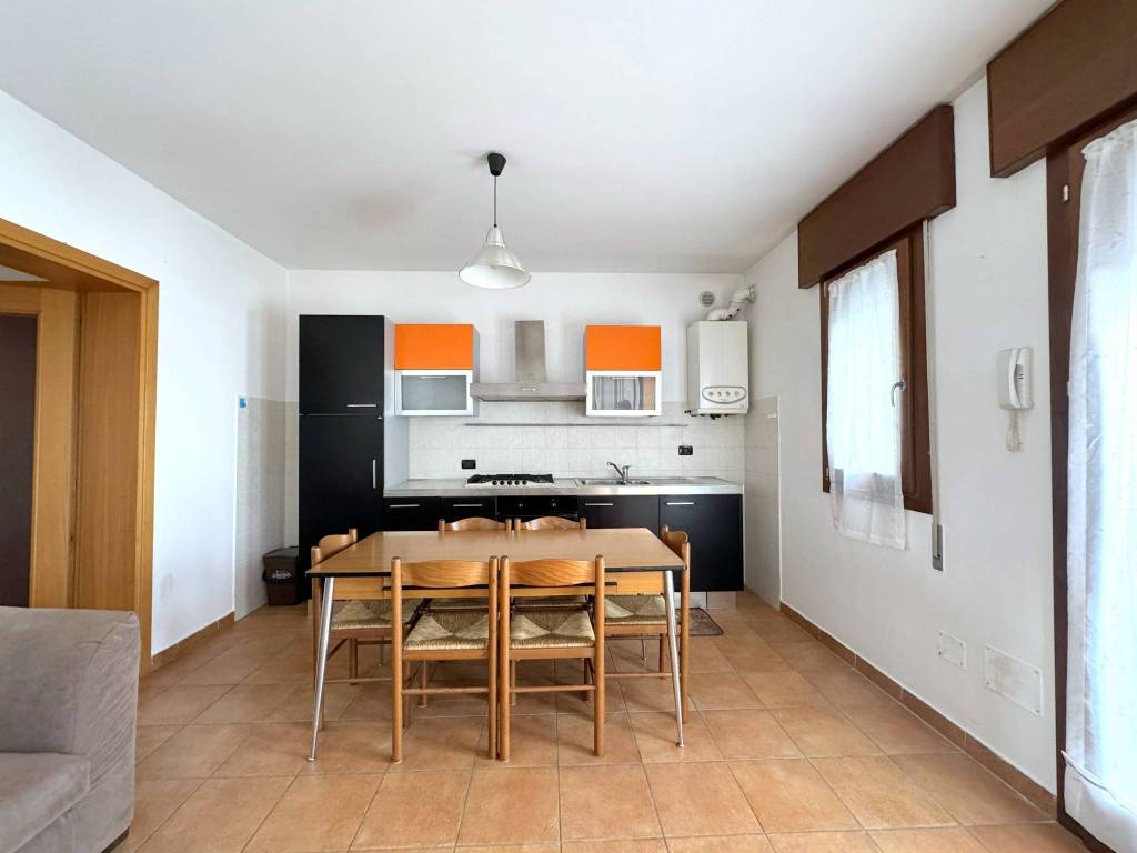 Appartamento a Porto viro in Via Roma, 5 - Foto 2