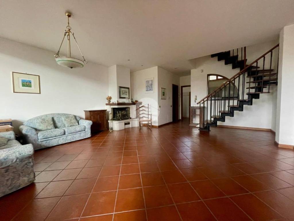 Appartamento a Terni in Str. di Torrione, 59 - Foto 2
