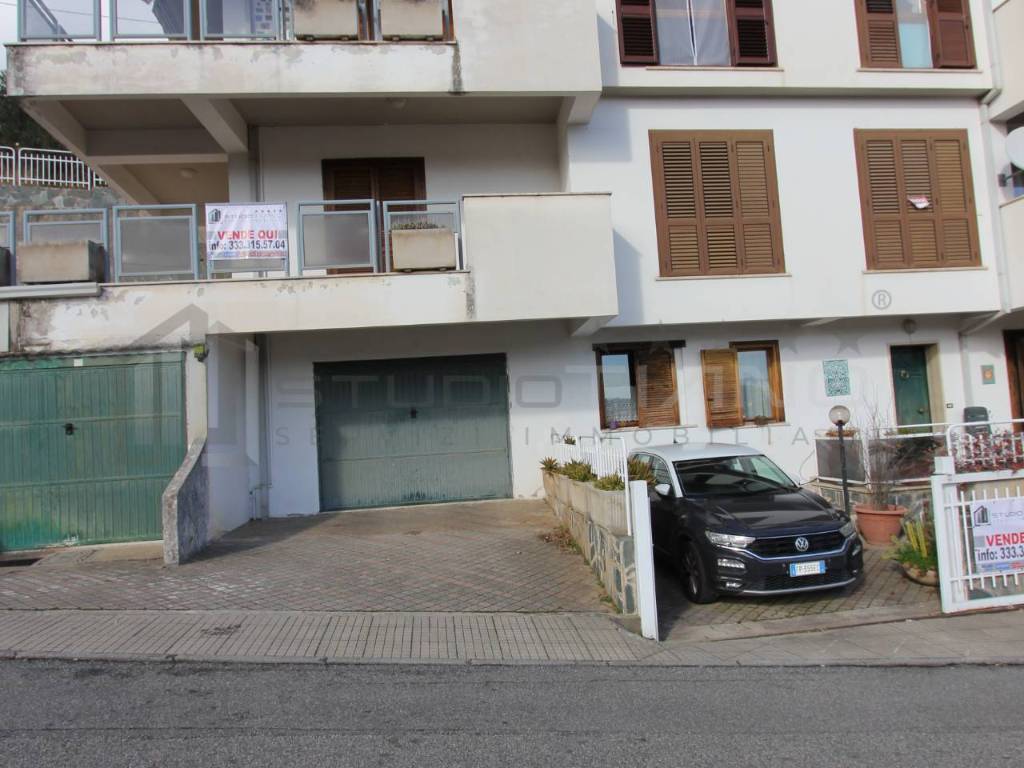 Appartamento a Cosenza in VIA GEROLAMO SAMBIASE - Foto 3