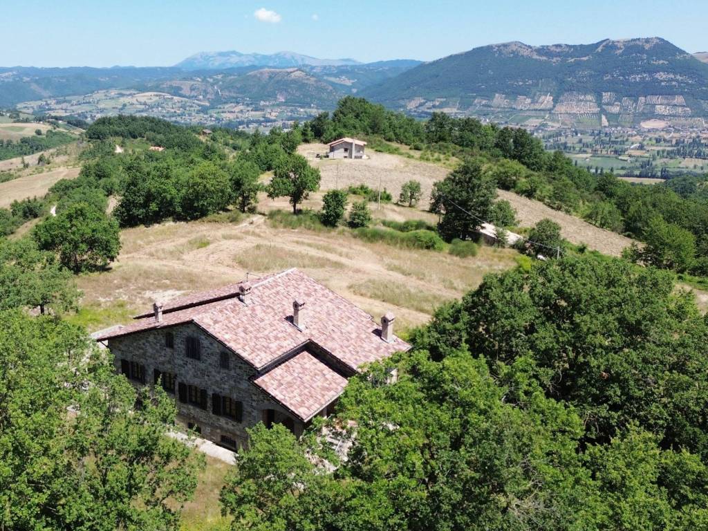 Rustico / casale a Gubbio in SAN MARTINO IN COLLE - Foto 3