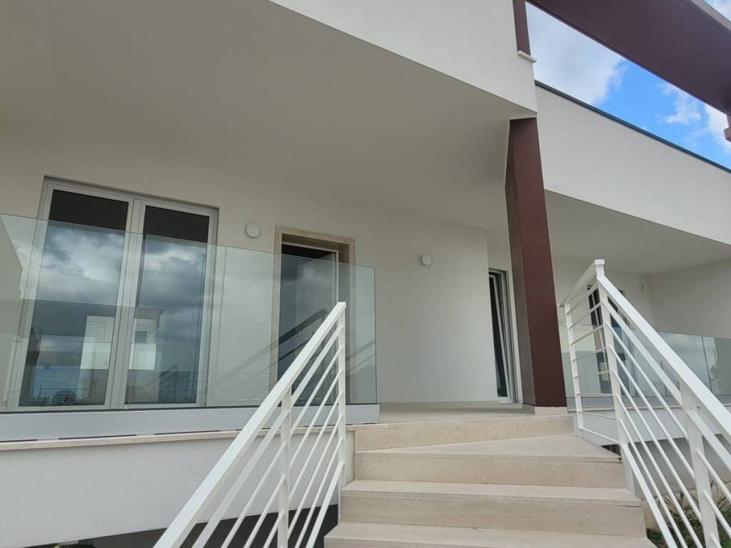Villa a Adelfia in Via Fratelli Cairoli - Foto 2
