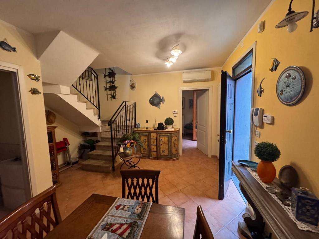 Casa indipendente a Viareggio in Via Antonio Rosmini - Foto 2