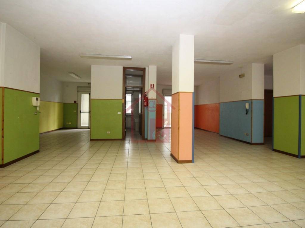 Immobile a Vercelli in Via Giuseppe Chicco, 24 - Foto 2