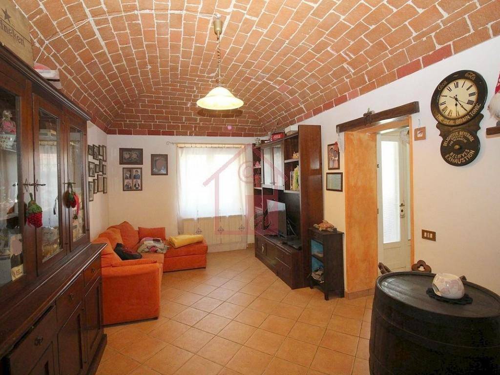 Casa indipendente a Pertengo in Via Circonvallazione, 8 - Foto 3