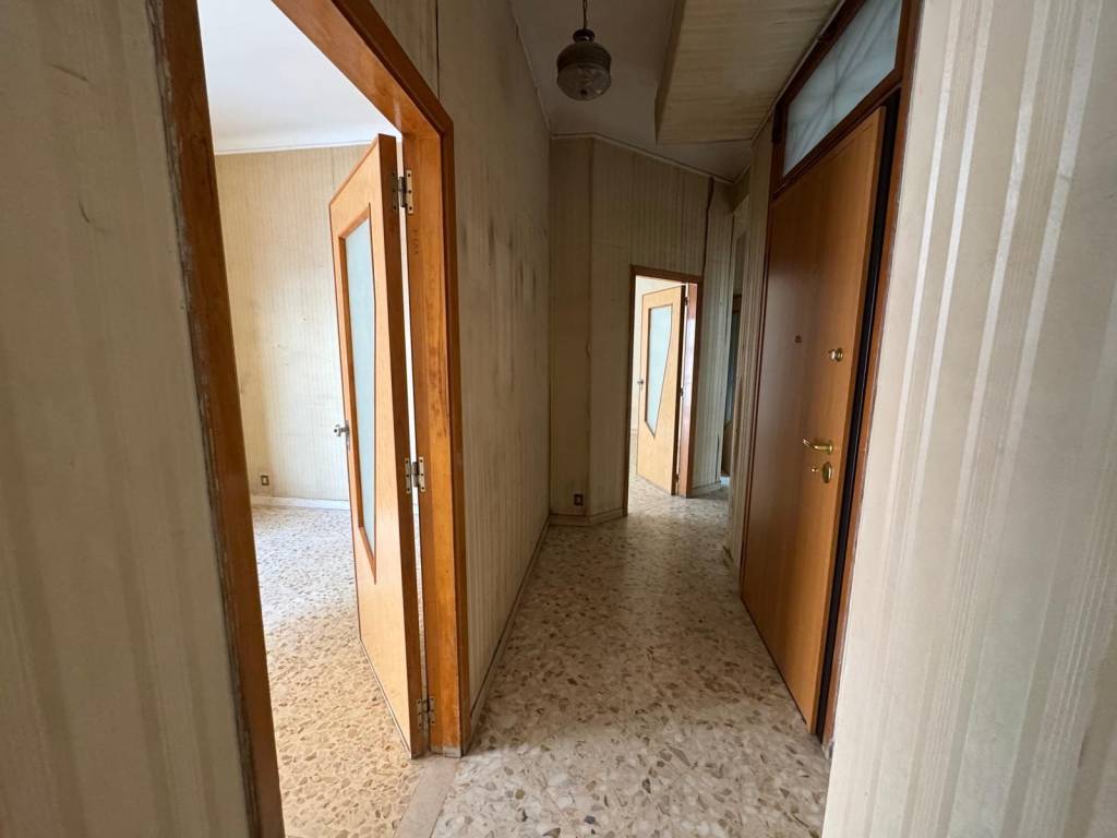 Appartamento a Taranto in Via Friuli, 7 - Foto 5