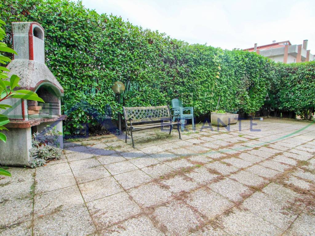 Villa a Cardano al campo in Via Varese - Foto 3