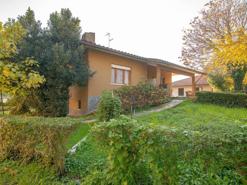 Villa a Lodi in Viale Milano, 119 - Foto 2