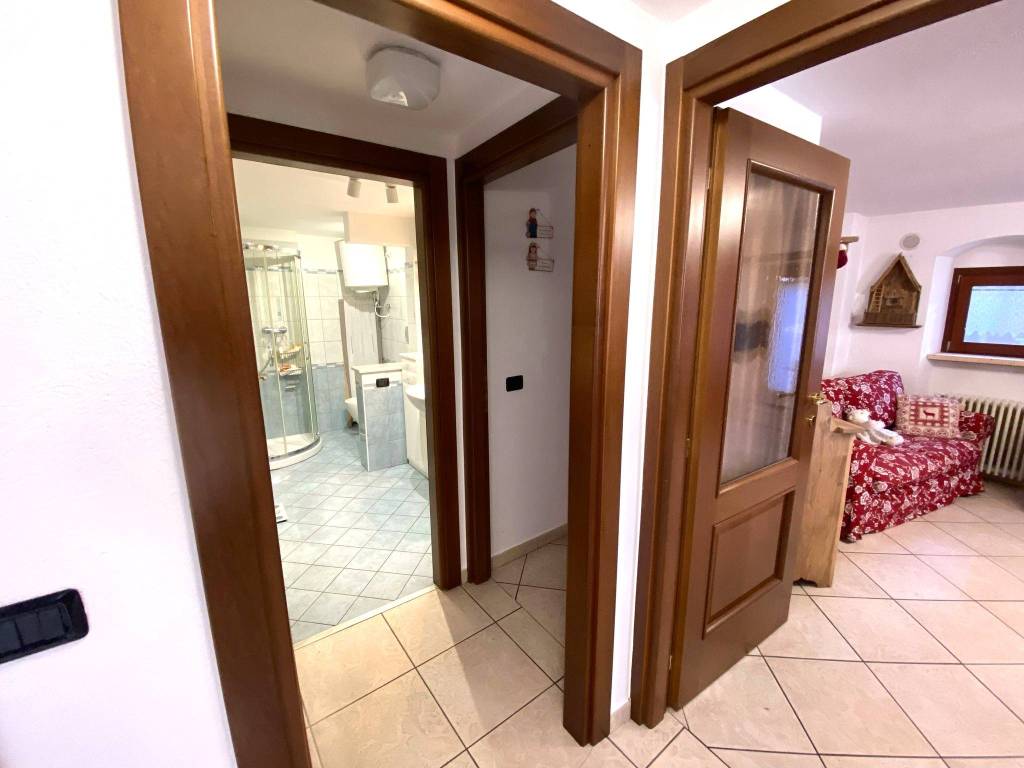 Appartamento a Aosta in Frazione Signayes Ru, 56 - Foto 4