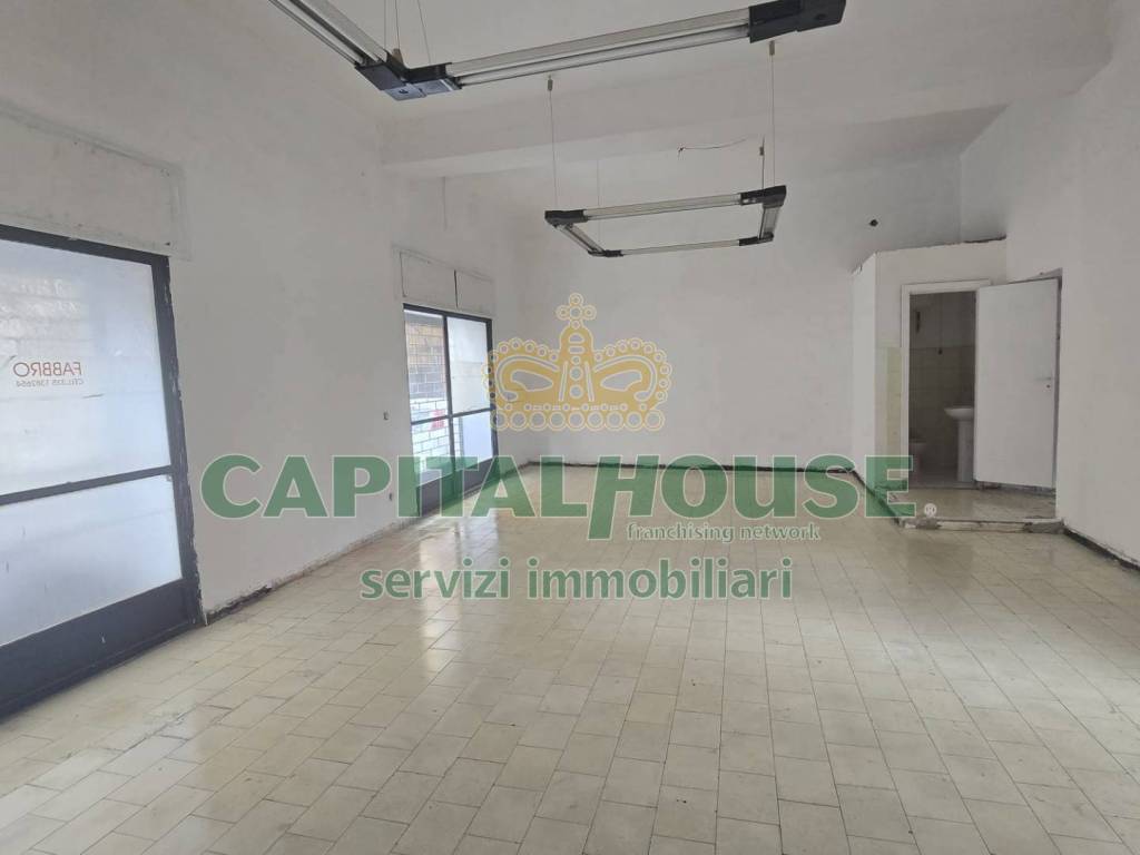 Immobile a San nicola la strada in Via Pilade Bronzetti - Foto 4