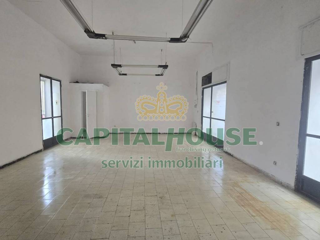 Immobile a San nicola la strada in Via Pilade Bronzetti - Foto 5
