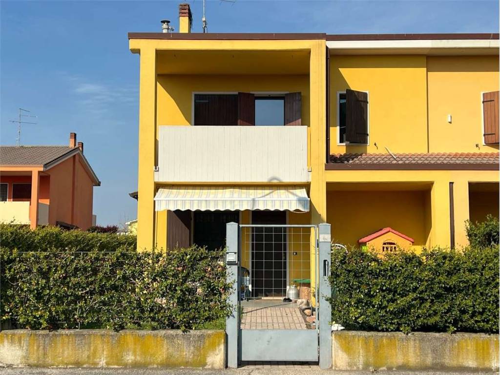 Villa a Villafranca di verona in Luigi fantoni, 192/o - Foto 3