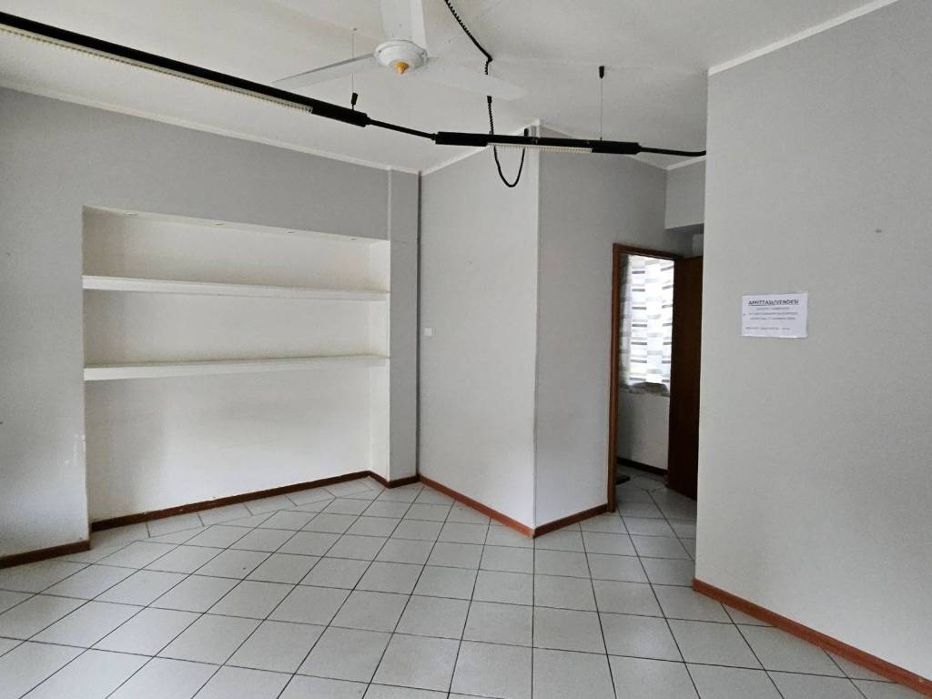 Casa indipendente a Borgomanero in Via Alessandro Manzoni - Foto 2