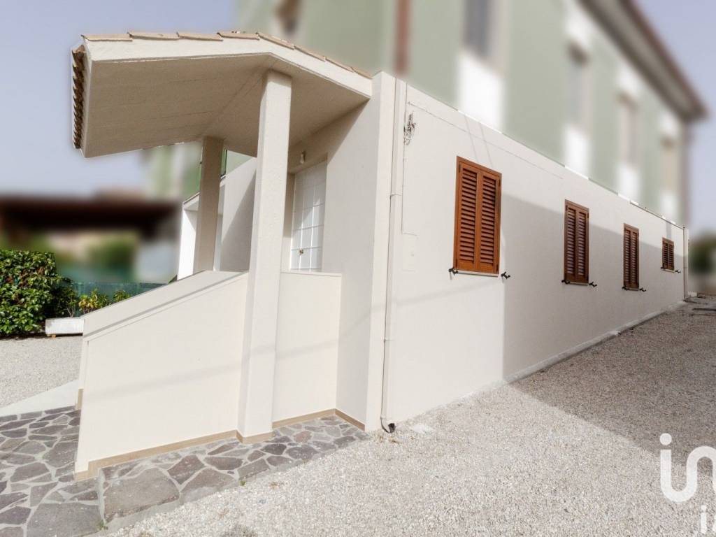 Appartamento a Roseto degli abruzzi in Via Val Vomano, 25 - Foto 5