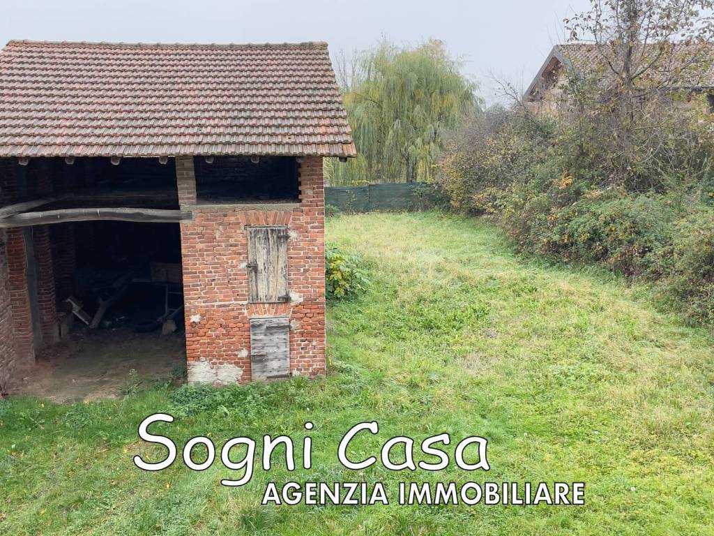 Rustico / casale a Oleggio in Via Vavrina - Foto 2