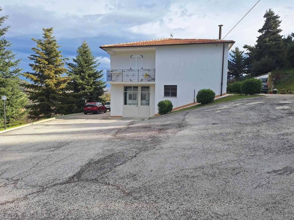 Rustico / casale a San severino marche - Foto 2