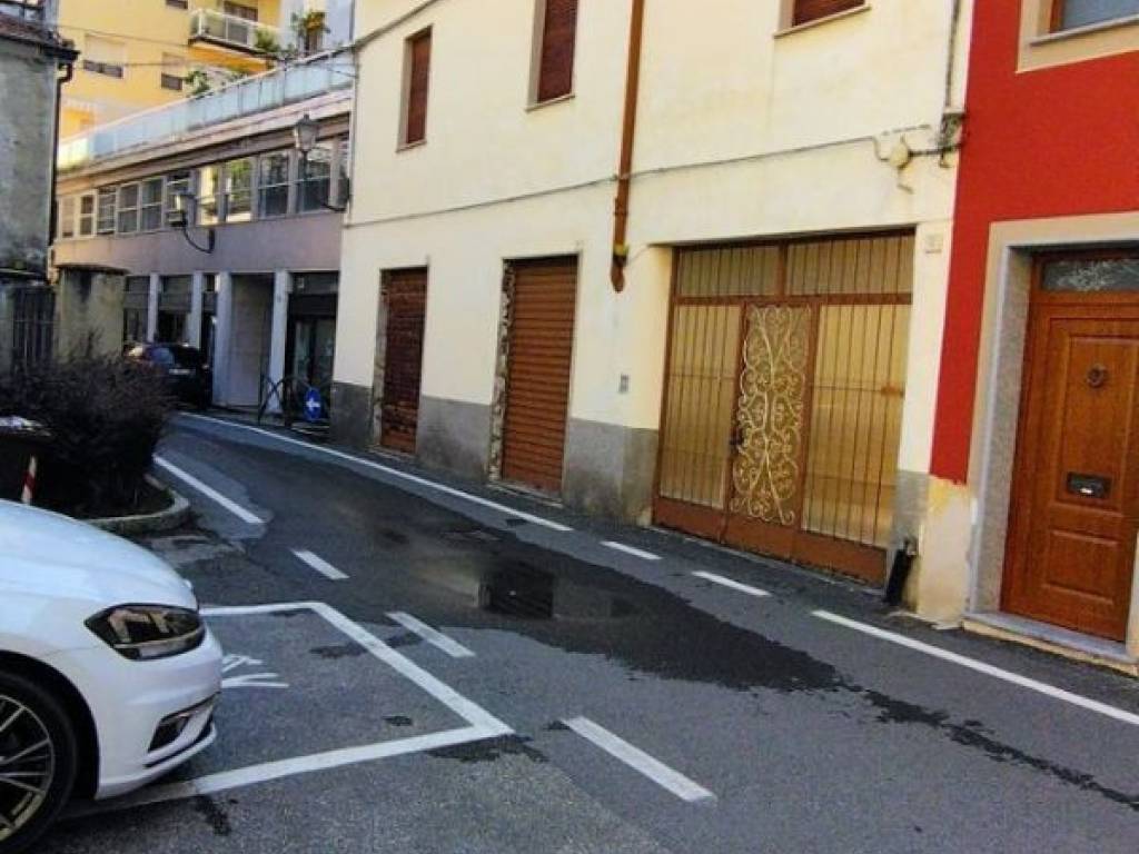 Casa indipendente a Borgosesia in Via Luigi Gilodi, 9 - Foto 3