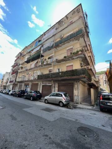 Appartamento a Messina in Via Palermo, 401 - Foto 2