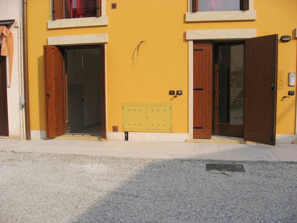 Appartamento a Isola della scala in Via Roma - Foto 2