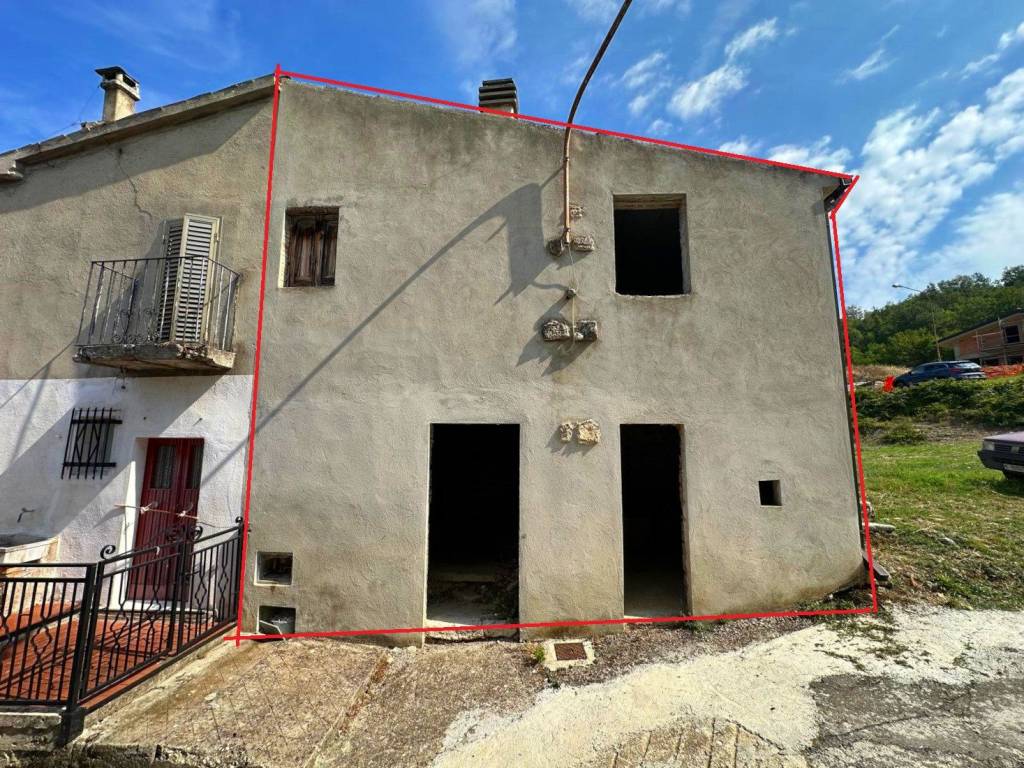 Casa indipendente a Caramanico terme in Riga - Foto 3