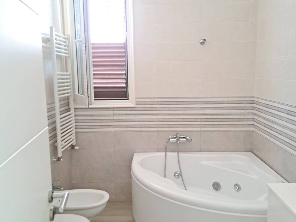 Appartamento a Lecce in Via Giorgio di Lecce, 7 - Foto 4