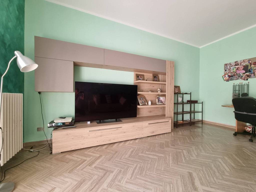 Appartamento a Corridonia in Viale Montolmo - Foto 5