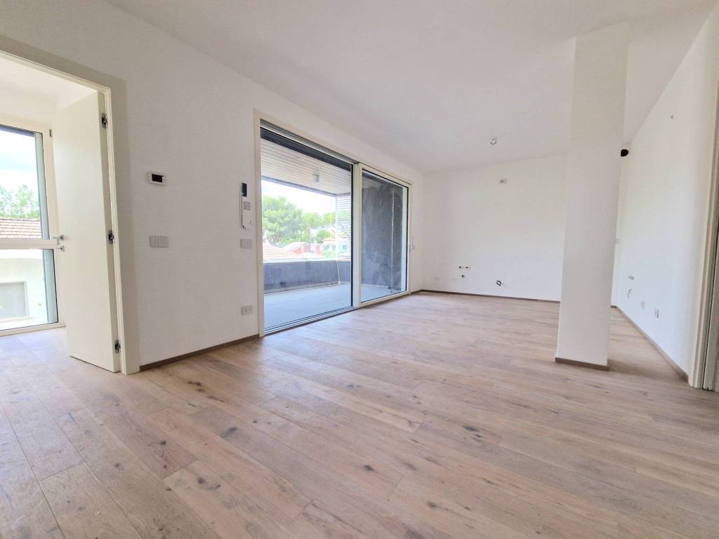 Appartamento a Riccione in Viale Ugo Bassi - Foto 4