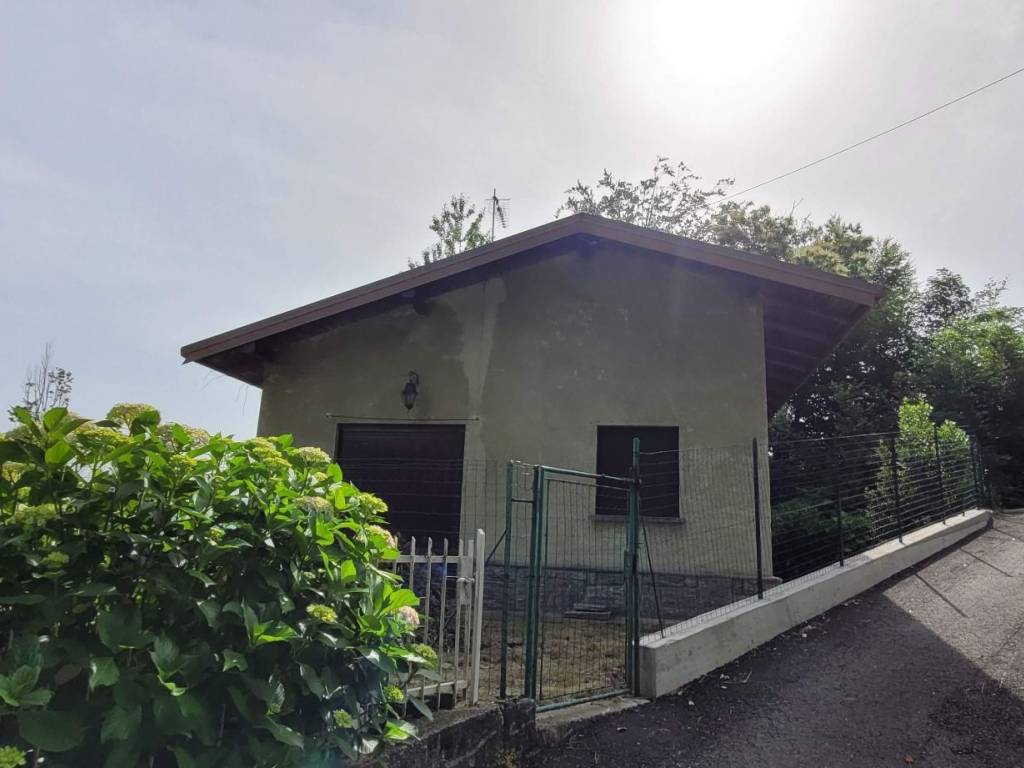Villa a Gignese in Via per Graglia, 24 - Foto 2