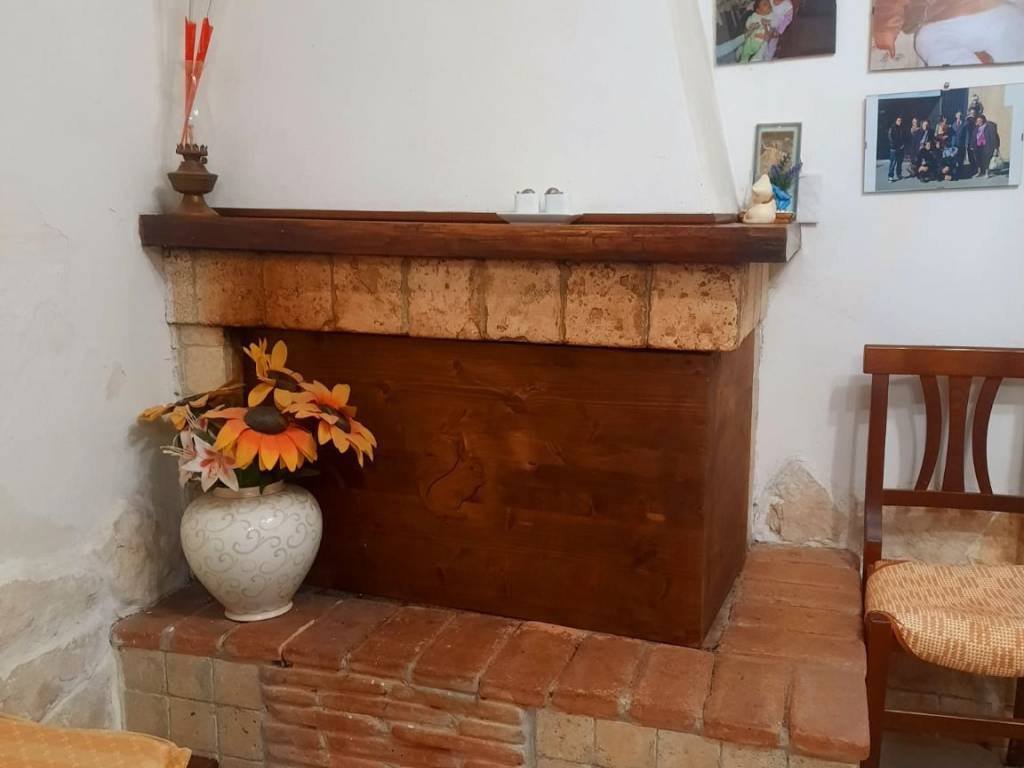 Casa indipendente a Rieti in Via Madonnetta - Foto 2