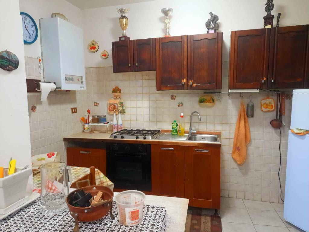 Casa indipendente a Rieti in Via Madonnetta - Foto 3