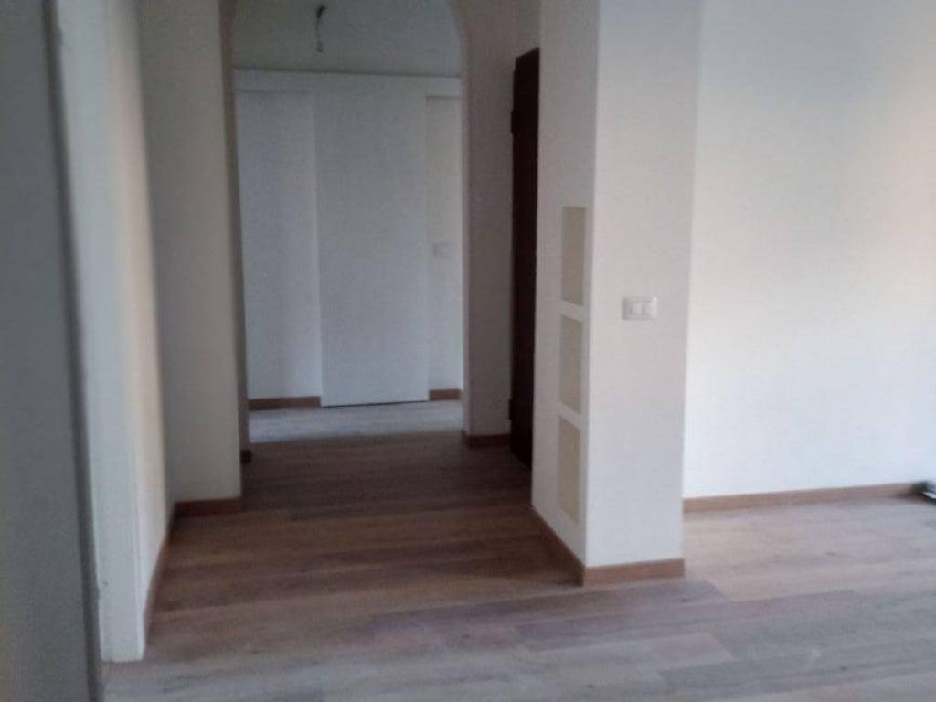 Appartamento a Voghera - Foto 2