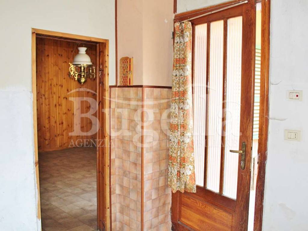 Casa indipendente a Viverone in via San Defendente 7 - Foto 4