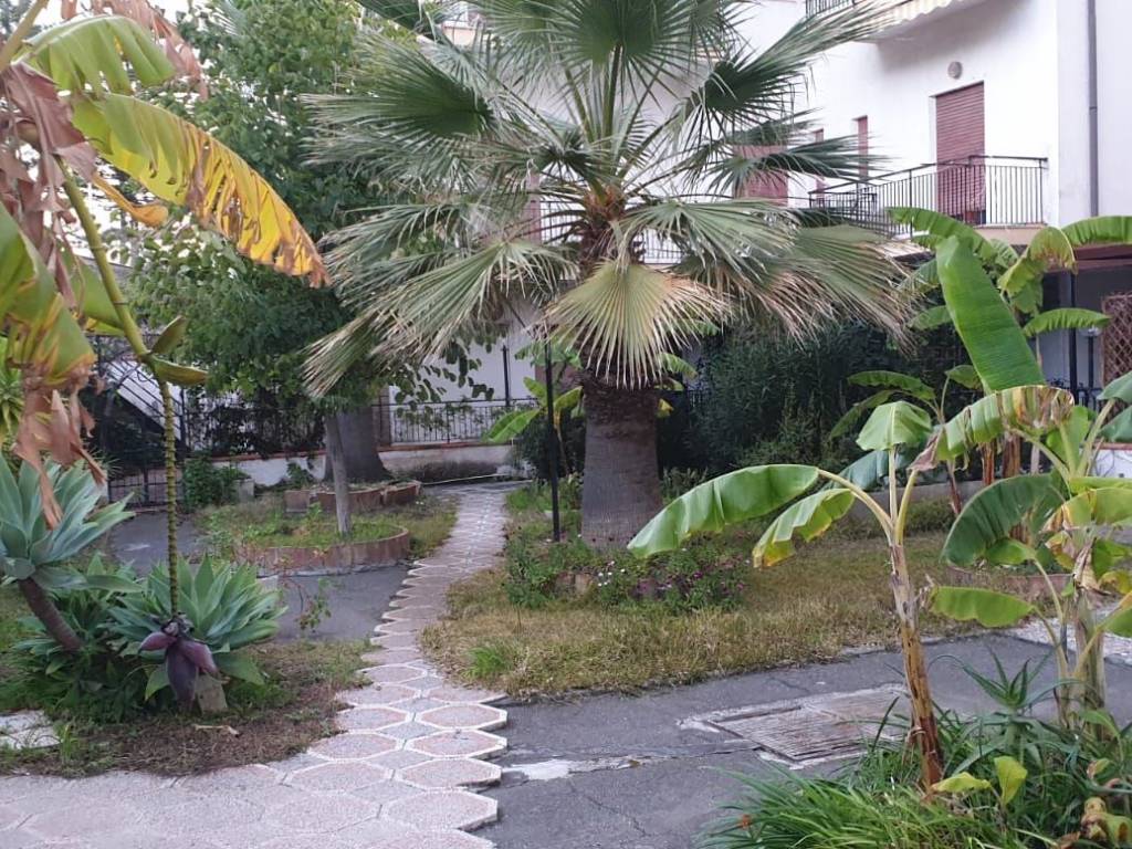 Appartamento a Giardini-naxos in Via Nixa - Foto 2