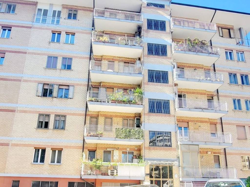 Appartamento a Avellino in Via Antonio Annarumma, 28 - Foto 2