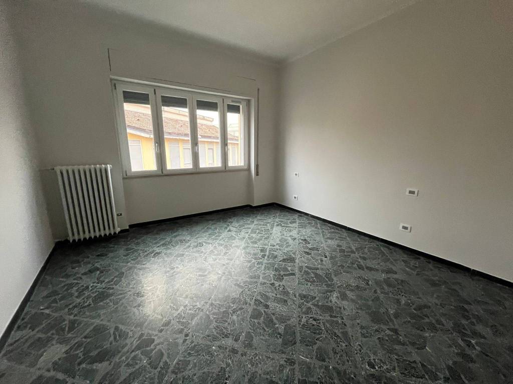 Appartamento a Benevento in Via Emanuele Caggiano - Foto 2