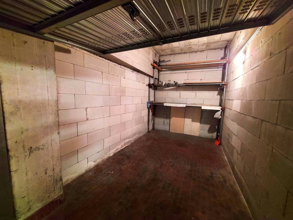 Box / garage a Biella - Foto 2