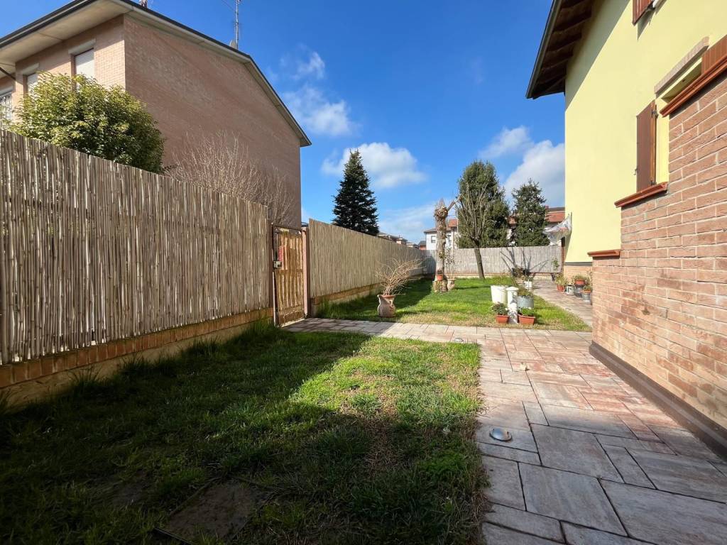 Appartamento a Castelfranco emilia in Via Staffette Partigiane, 28 - Foto 2
