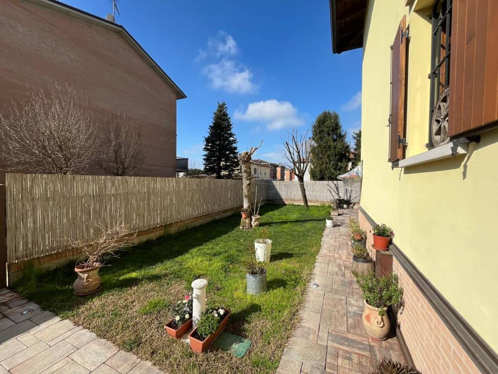 Appartamento a Castelfranco emilia in Via Staffette Partigiane, 28 - Foto 3
